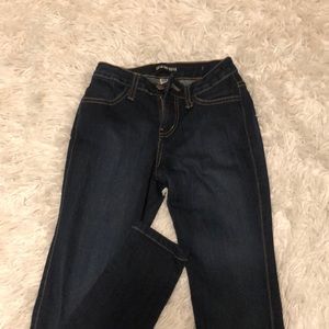 Super flattering. Never worn